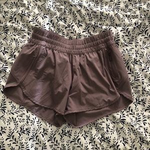 Lululemon tracker short